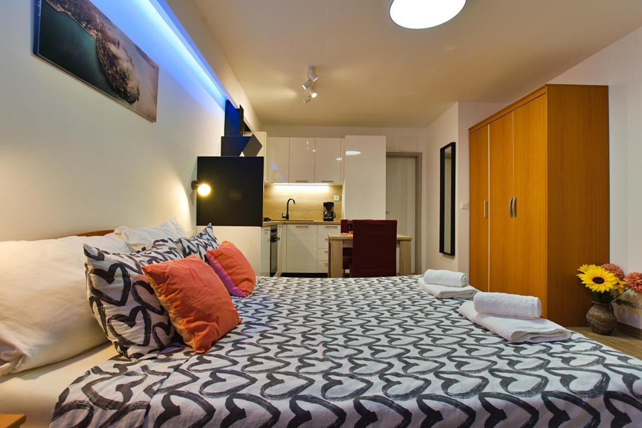 Apartments Kiwi Ρόβινι Εξωτερικό φωτογραφία