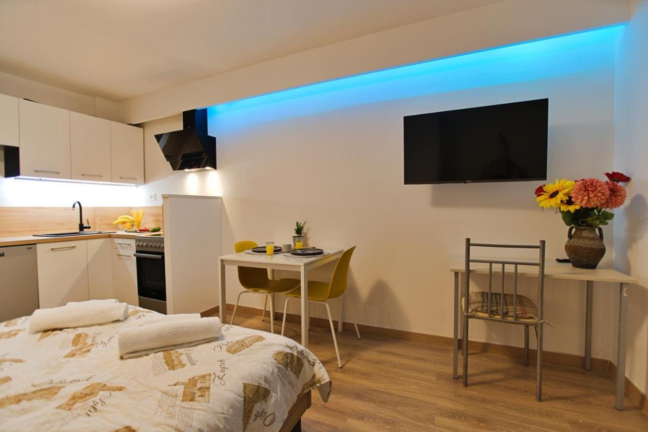 Apartments Kiwi Ρόβινι Εξωτερικό φωτογραφία