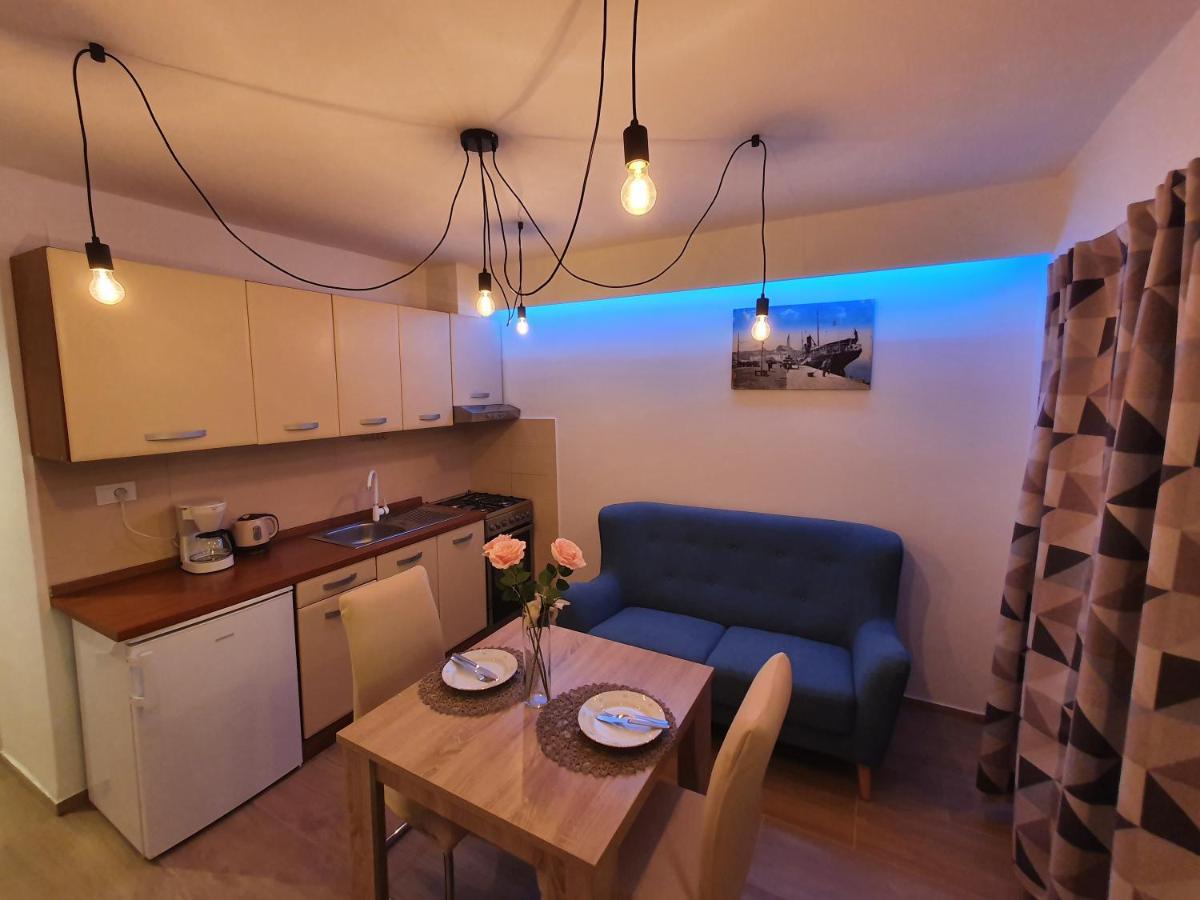 Apartments Kiwi Ρόβινι Εξωτερικό φωτογραφία